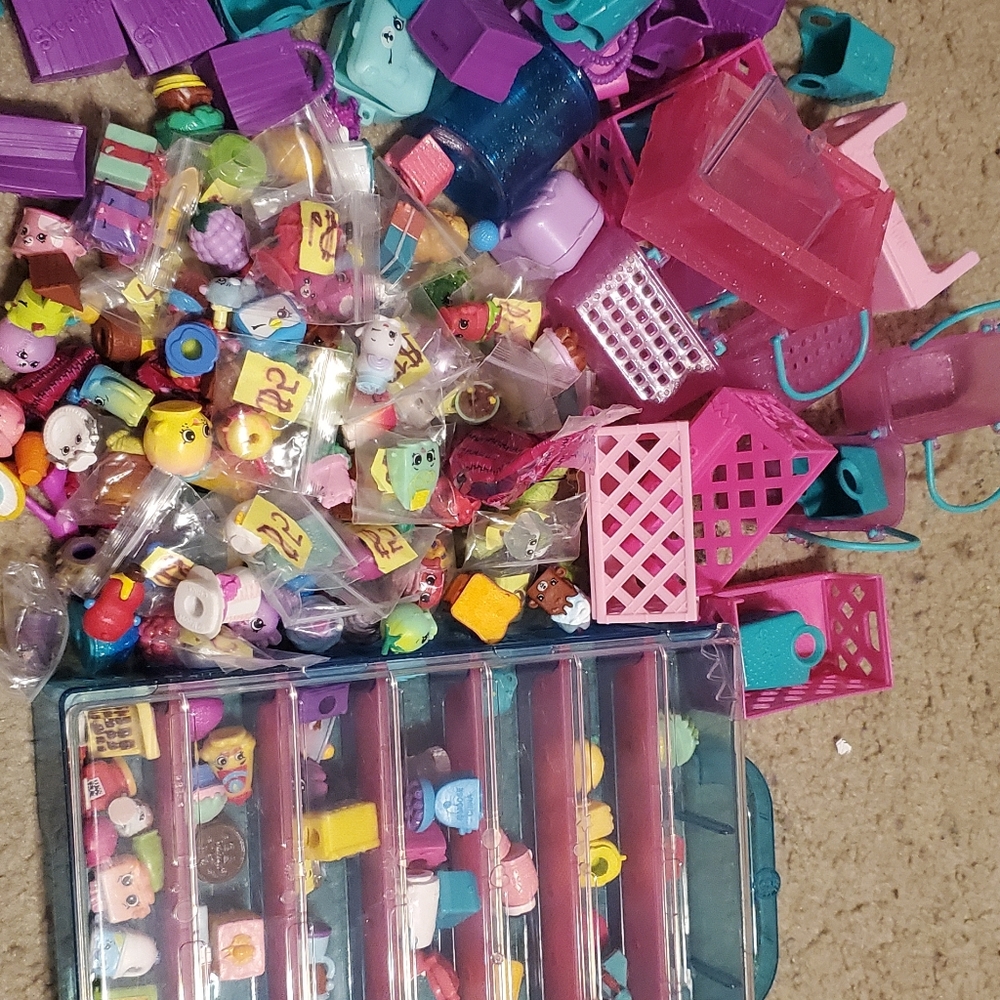 !!!!!💜💙💚Big lot of shopkins💚💙💜!!!!!!